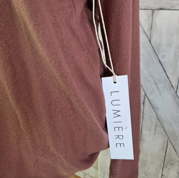 NWT Lumiere Women's Crew Neck Sweater - Rust Brown - Picture 3 of 7